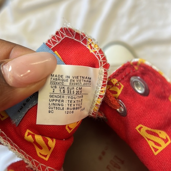 Converse Rare Flash Collectors Find For A True DC Comic superman - Picture 9 of 9